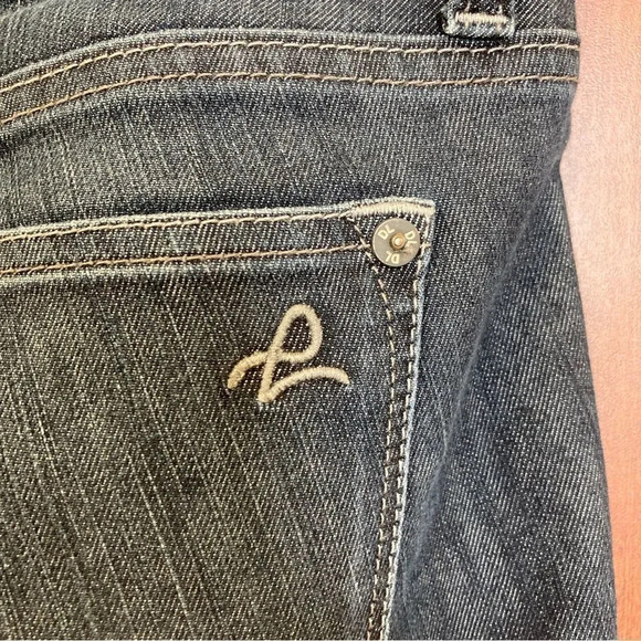 DL1961 Betty Cropped Jeans Dark Wash Size 29 - Picture 9 of 10